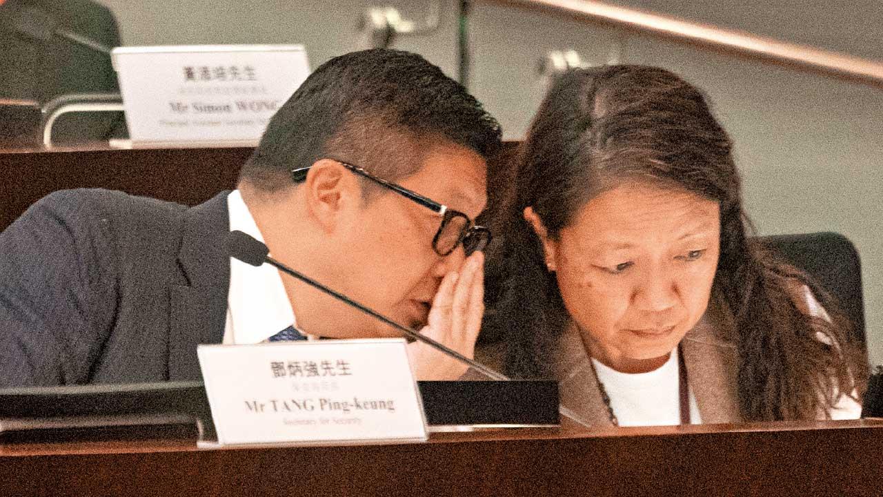 23條草案倡「行動限制令」規管保釋者  考慮人權狀況未擬用電子腳鐐