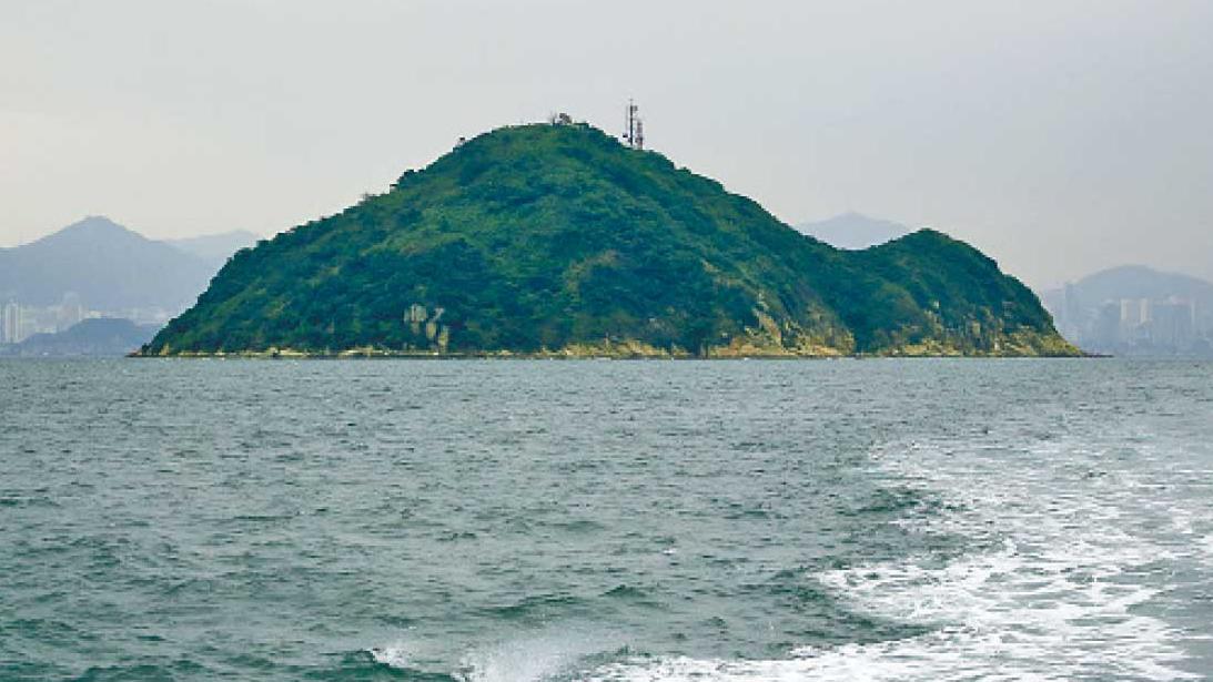 研「最聰明」方式推交椅洲填海 陳茂波預告未來會再加煙稅