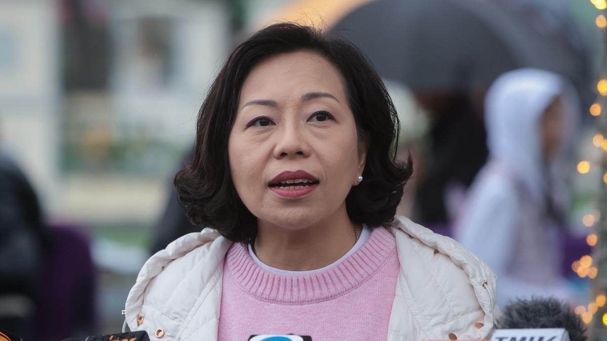 麥美娟有信心全體區議員能在上任3個月內開設辦事處。(資料圖片／中通社)