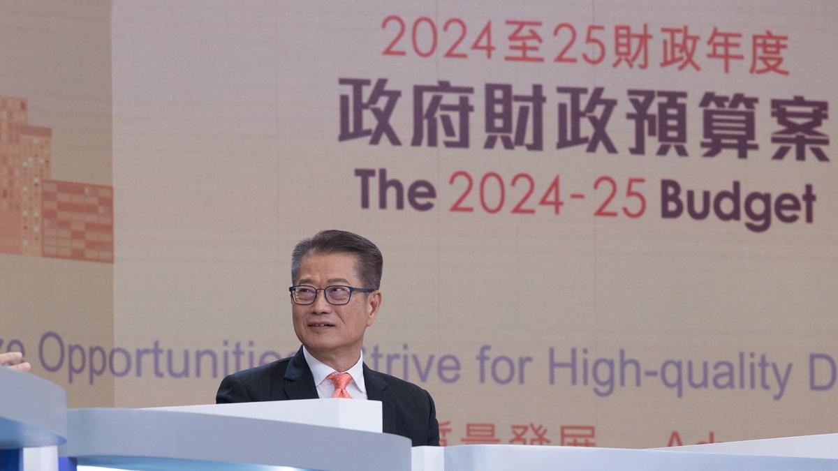 陳茂波表示，很多市民認同目前最重要是要穩住社會信心。(資料圖片／蘇文傑攝)