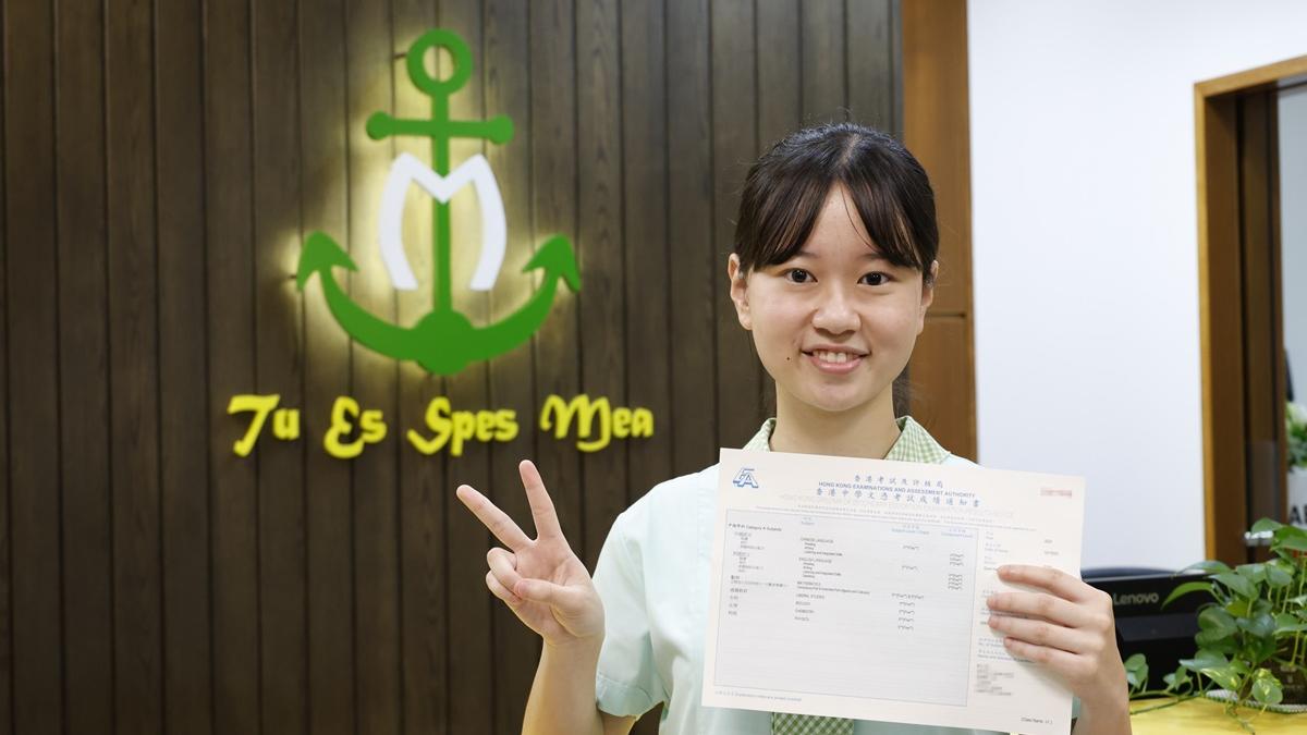 上屆DSE狀元鄭苡晴分享中文閱讀卷摘星攻略。(資料圖片／林俊源攝)