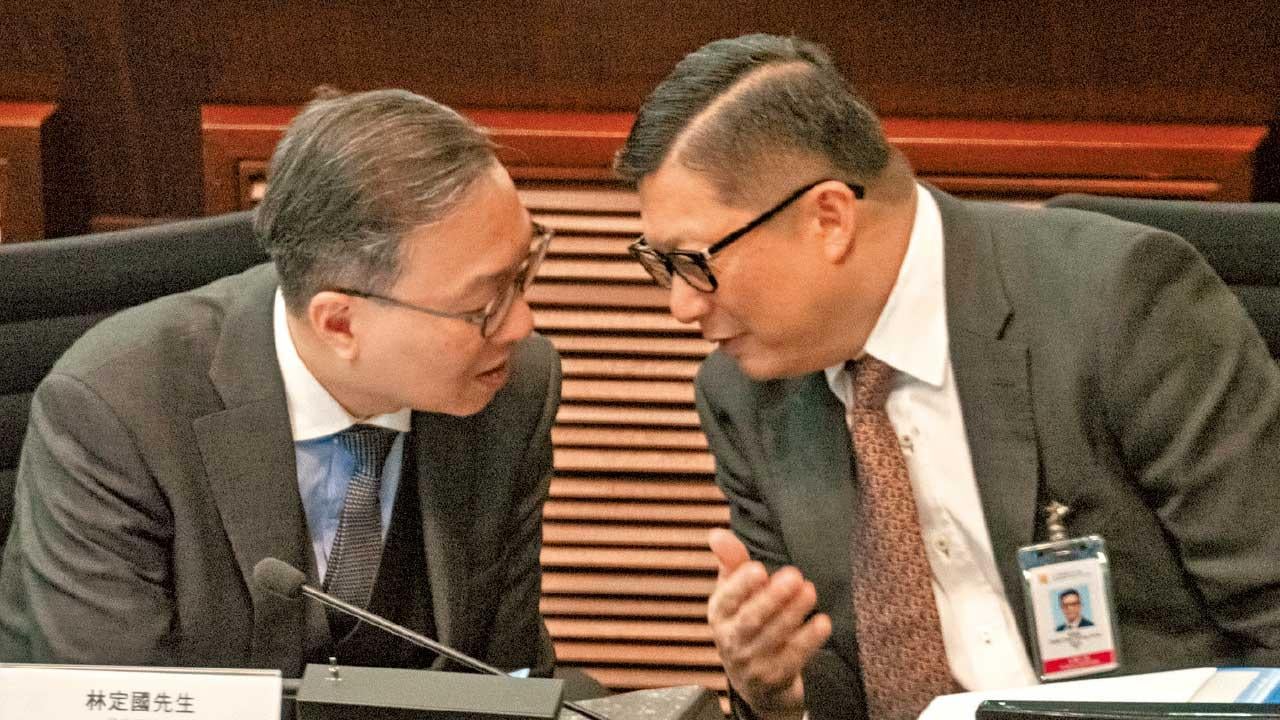 廖長江爭取今日內會口頭匯報 23條草案完成逐條審議