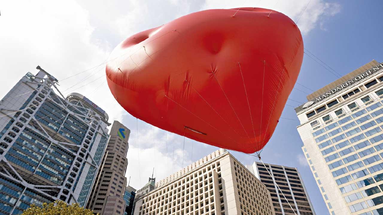 盛事之都 切勿停步