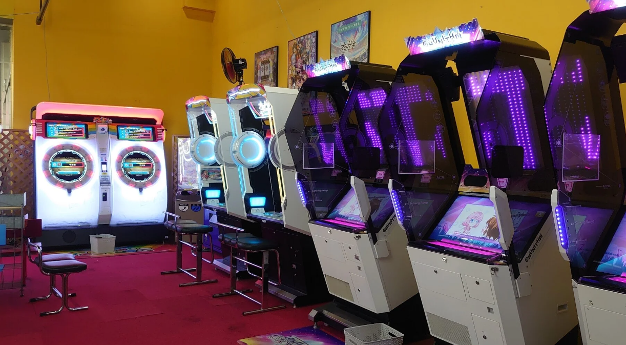 日本遊戲機中心的音樂遊戲 (網上圖片)