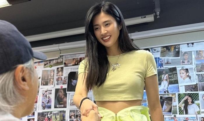 周星馳IG透露「翻版王祖賢」趙麗娜加盟新片《女足》