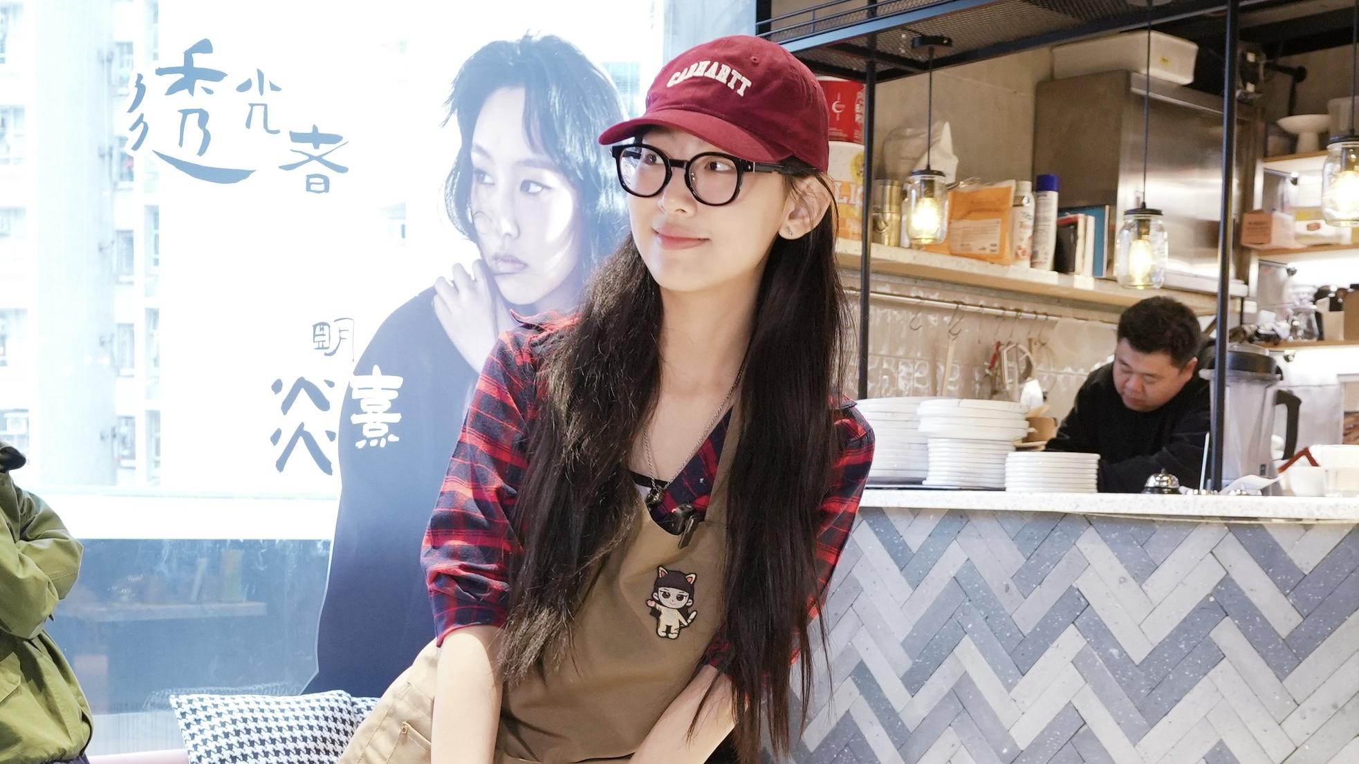 炎明熹《透光者》MV點擊破百萬 派咖啡與粉絲共度白色情人節(有片)