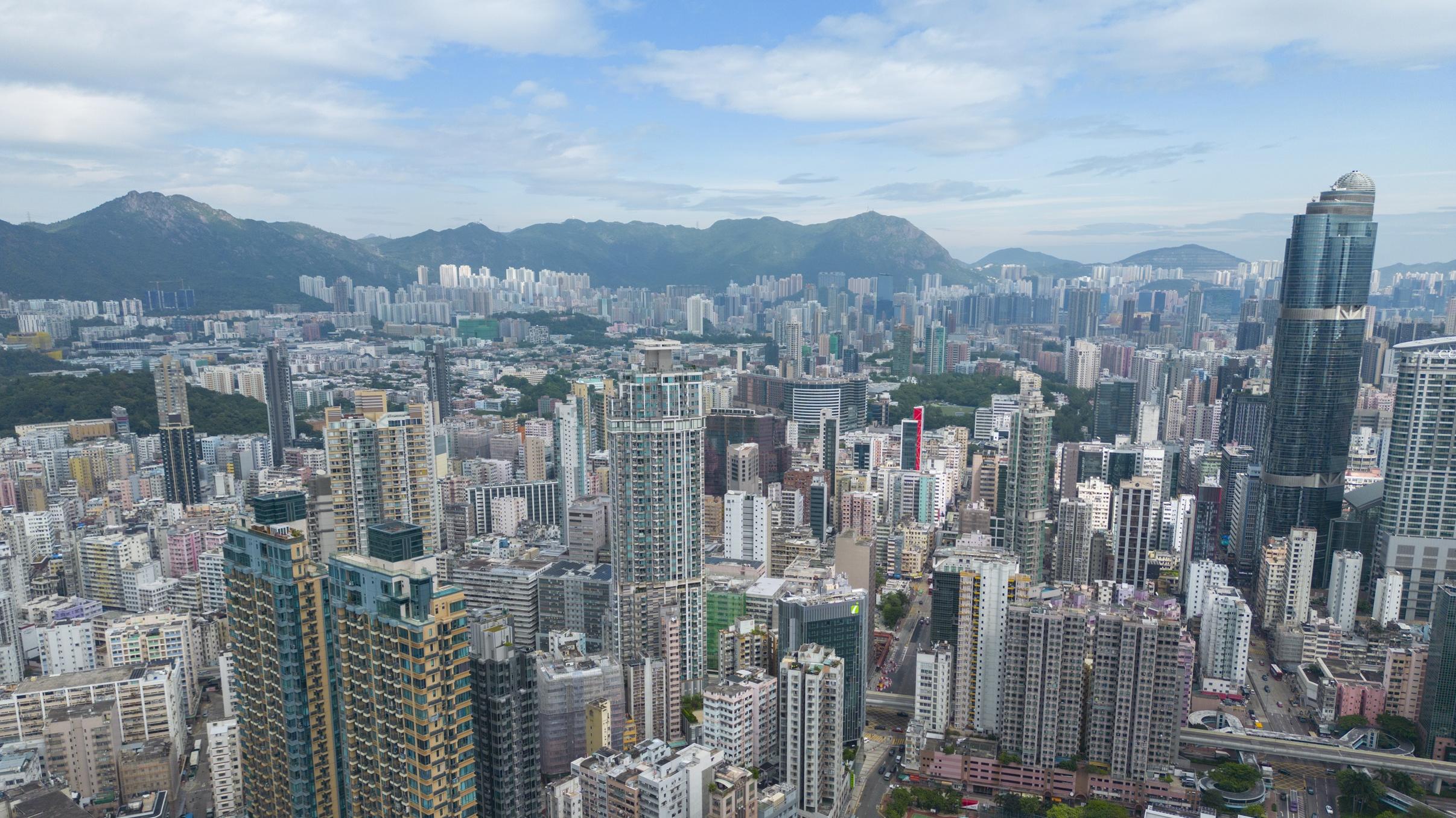 普縉：撤辣後3因素仍影響樓價反彈 料「高才通」帶動豪宅跑贏大市