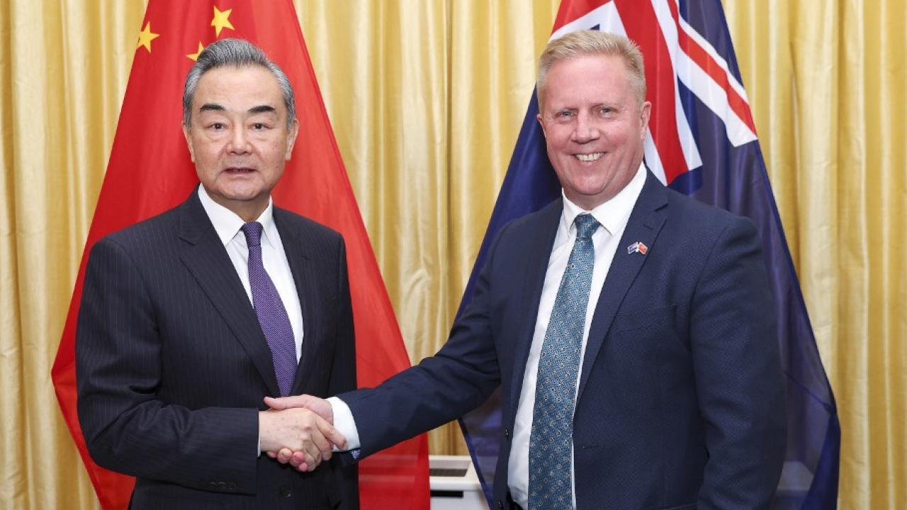 王毅晤新西蘭貿易部長盼共同維護自由貿易 加強團結合作