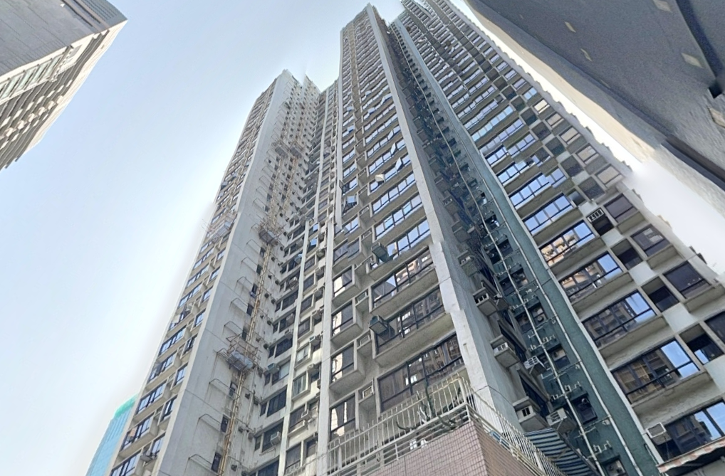 非港人長線投資者以連租約形式，斥620萬購上環康威花園海景兩房作收租用途。