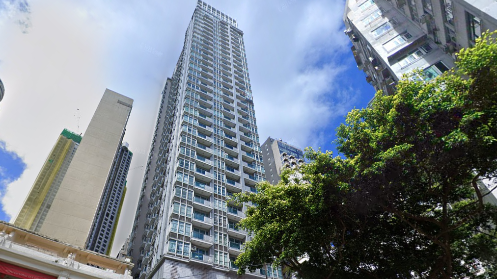 外區租客睇中灣仔嘉薈軒間隔合用，兼交通及生活配套齊全，以2.85萬元承租兩房自用。