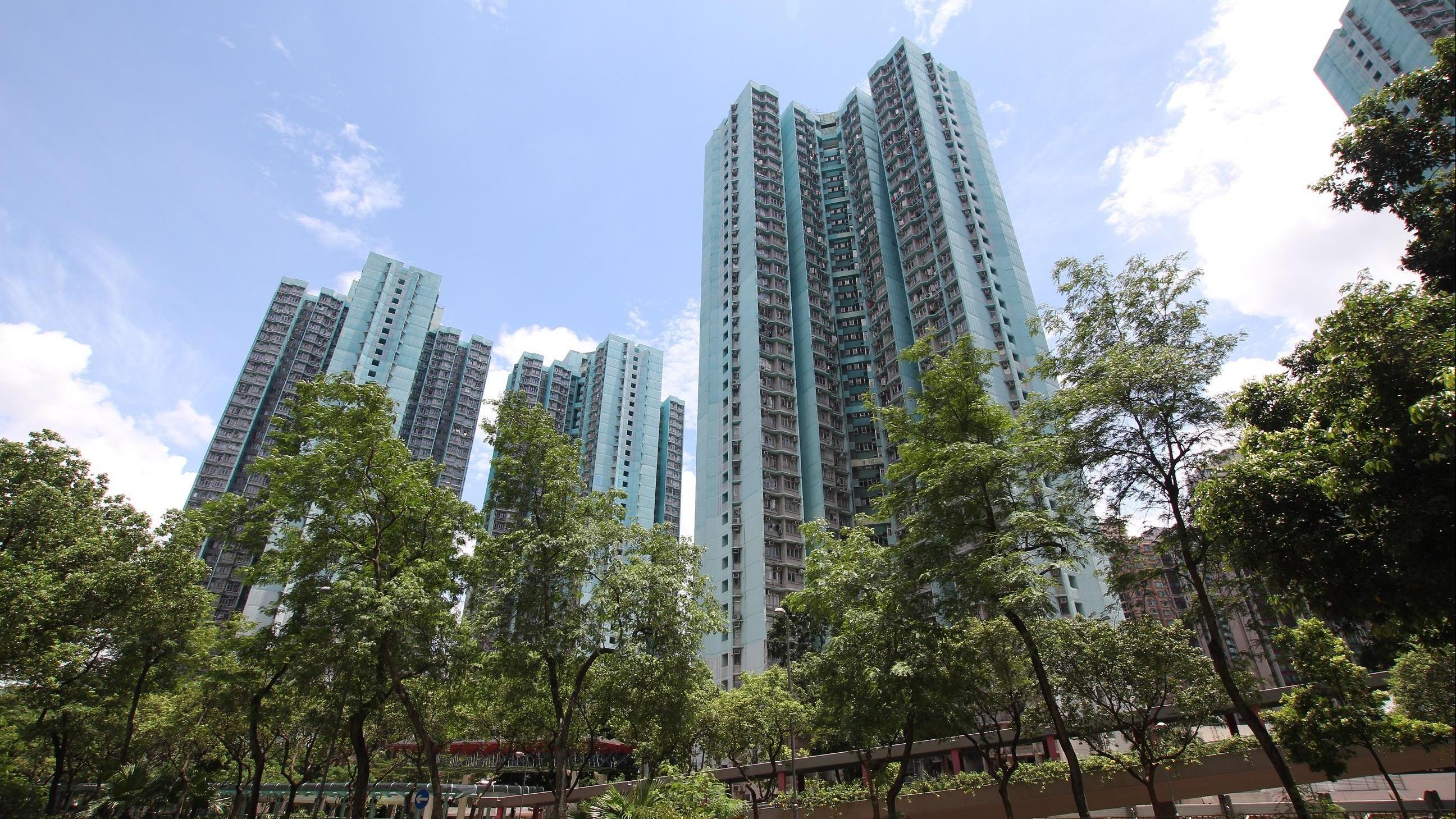 粉嶺居屋景盛苑三房戶，獲換樓客以居二市場價430萬元承接，呎價近7,200元。