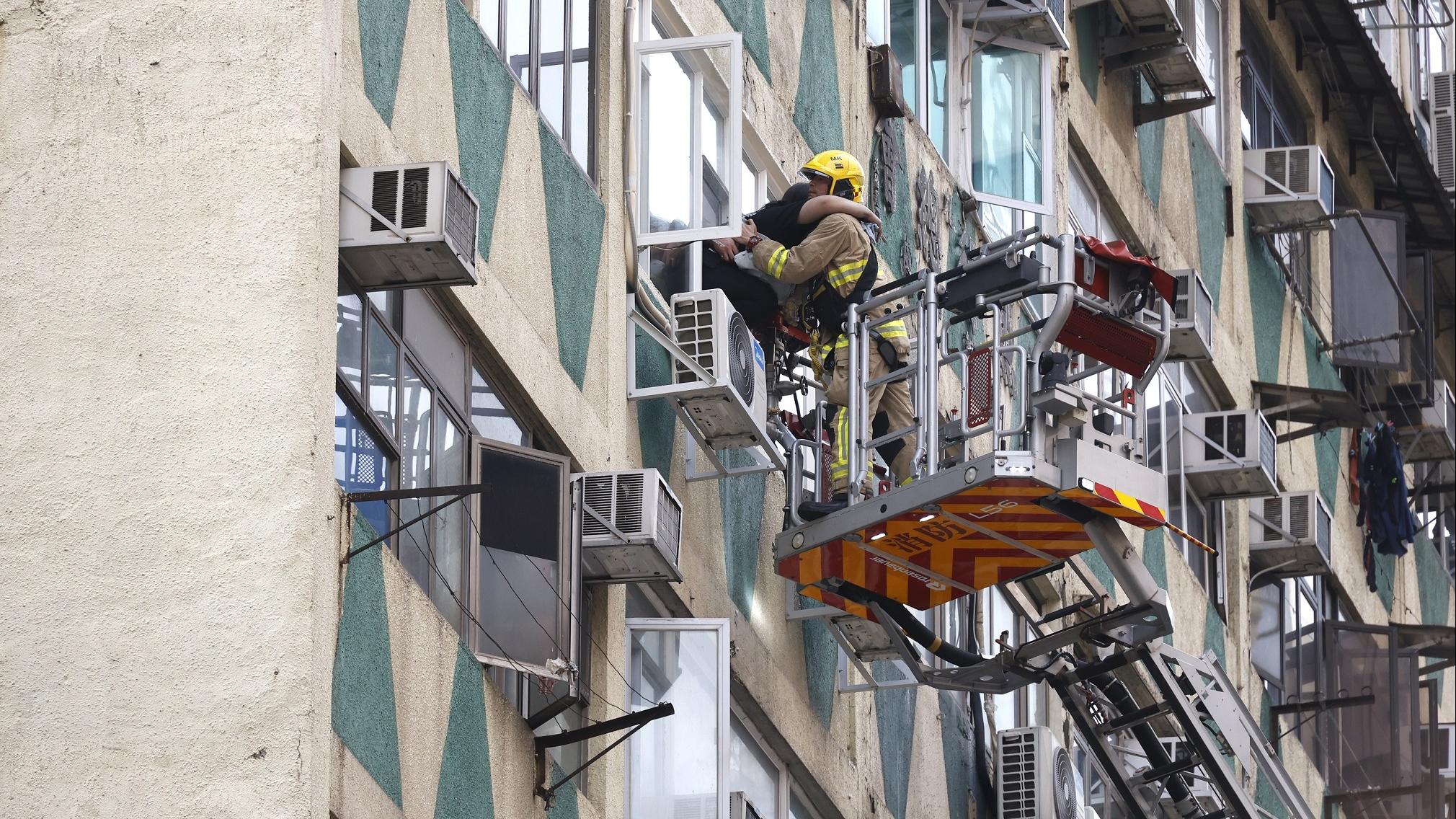 佐敦華豐大廈火三級火