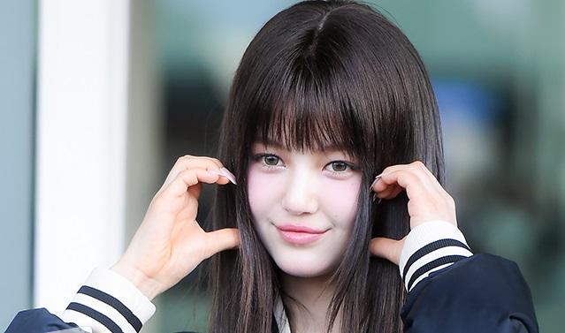 NewJeans首位成員抵台 Danielle派心心晒長腿粉絲尖叫