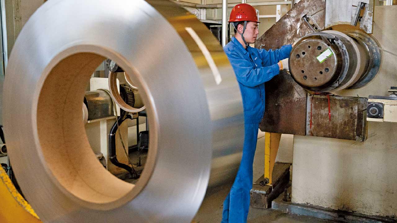 遠超預期｜消費內房仍堪憂 內地GDP報捷 中港股照跌