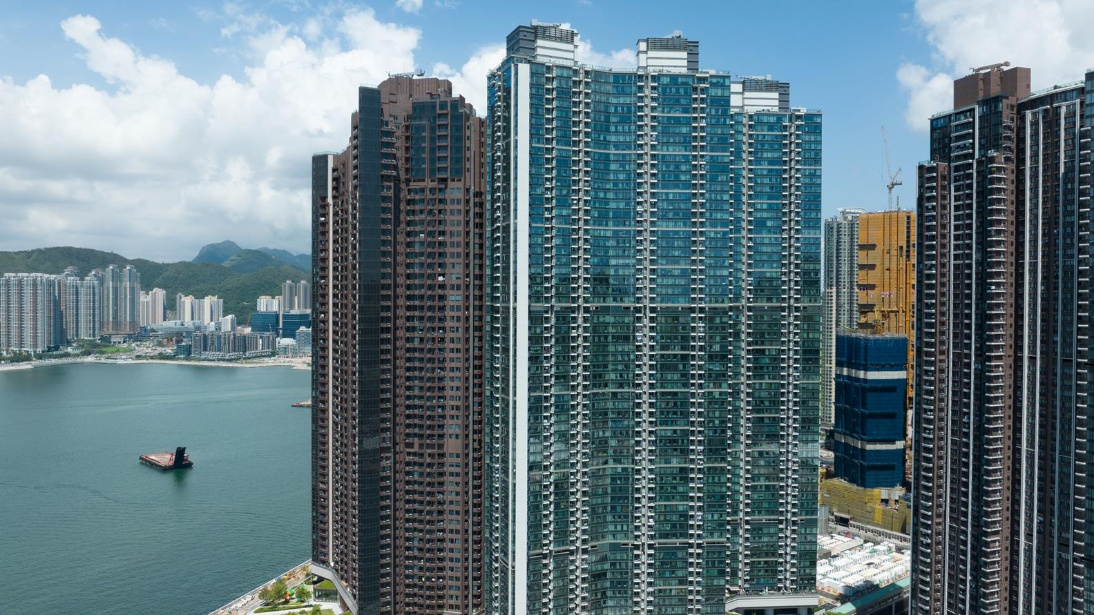 日出康城再爆蝕讓！MARINI一房減價20萬易手 4年半貶值7%｜二手蝕讓