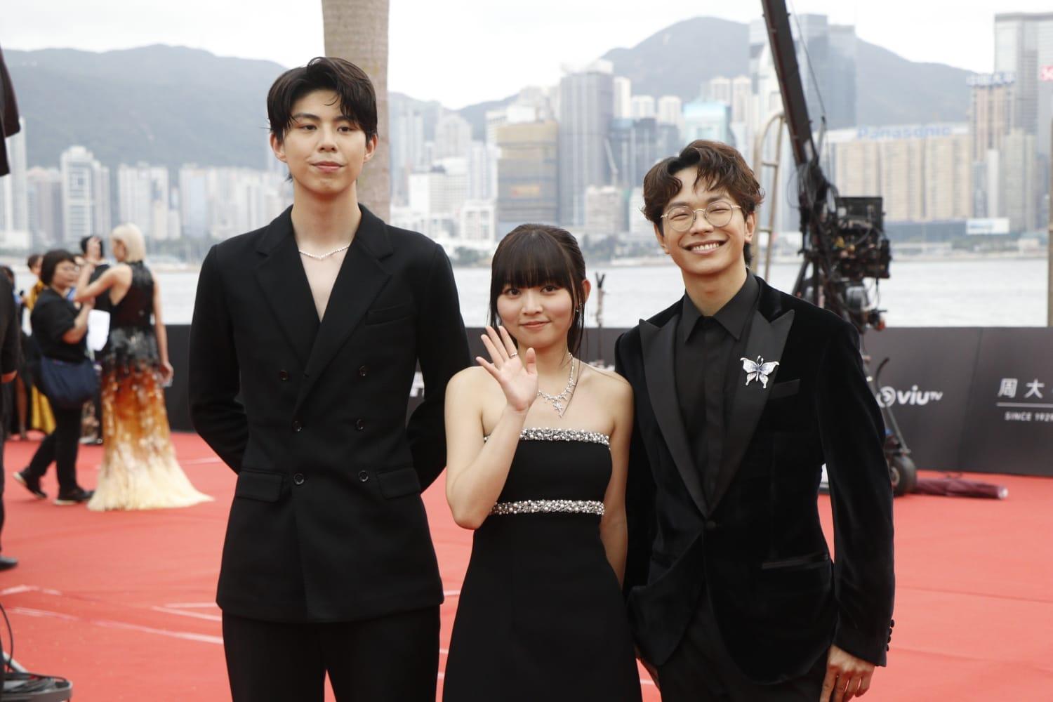 金像獎2024｜小薯茄率先亮相紅地毯 童童初嚐露肩打扮