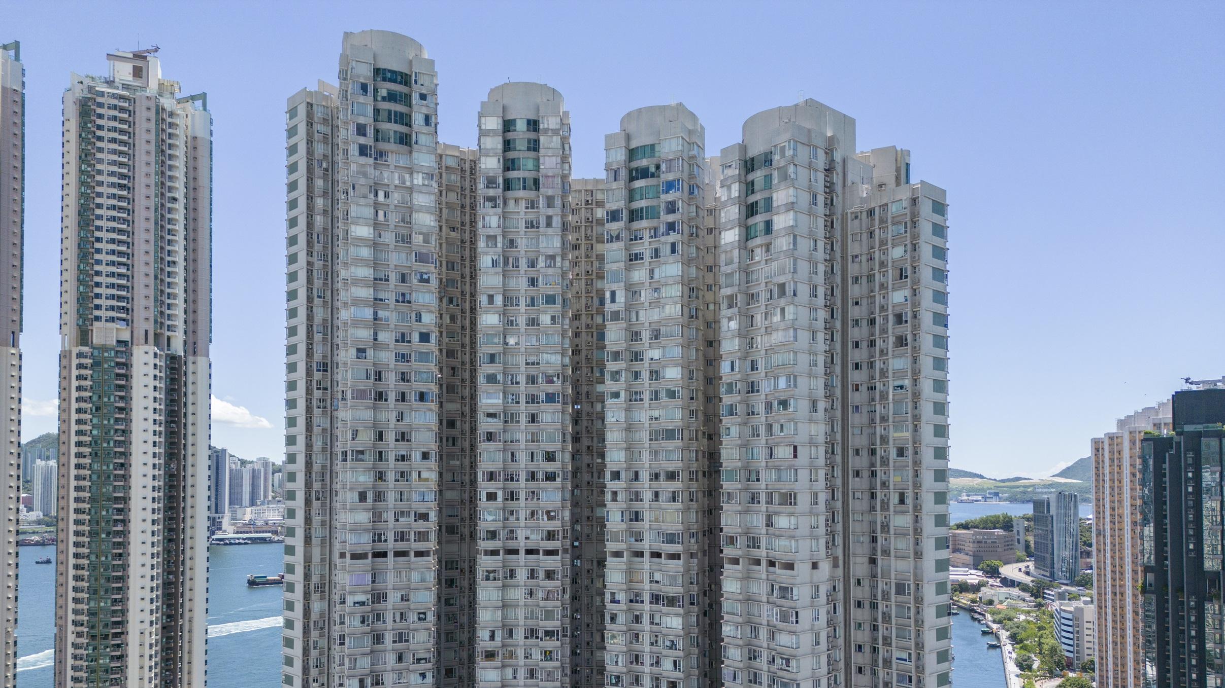 逸濤灣海景三房套累減「1球」沽 長情業主大賺逾千萬｜二手樓成交