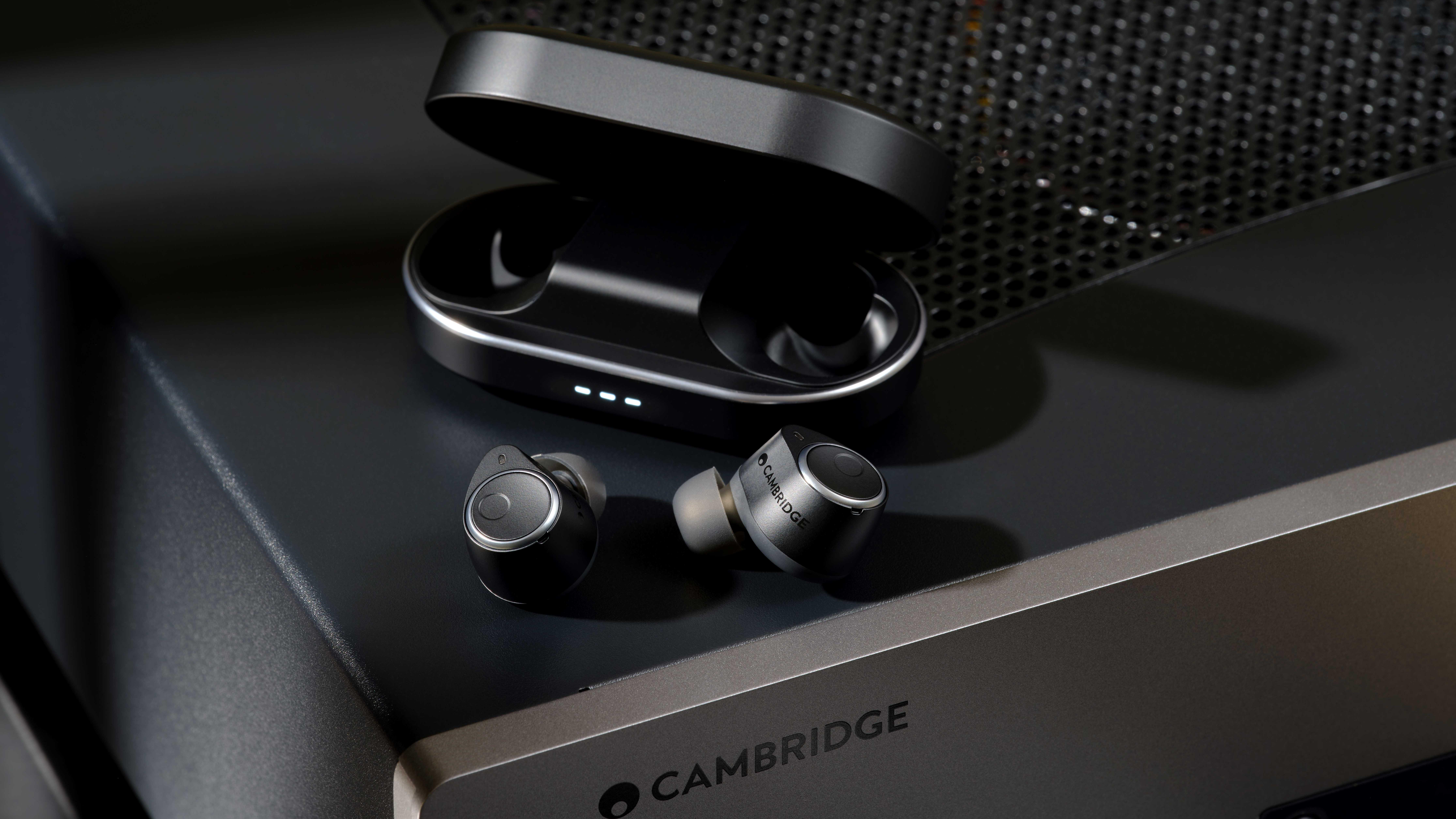 藍牙耳機Cambridge Audio Melomania M100　降噪靚聲音響級體驗