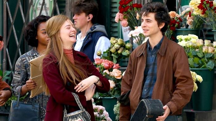 艾麗芬寧笑到癲 添麥菲查洛美情侶檔拍「音樂詩人」傳記片