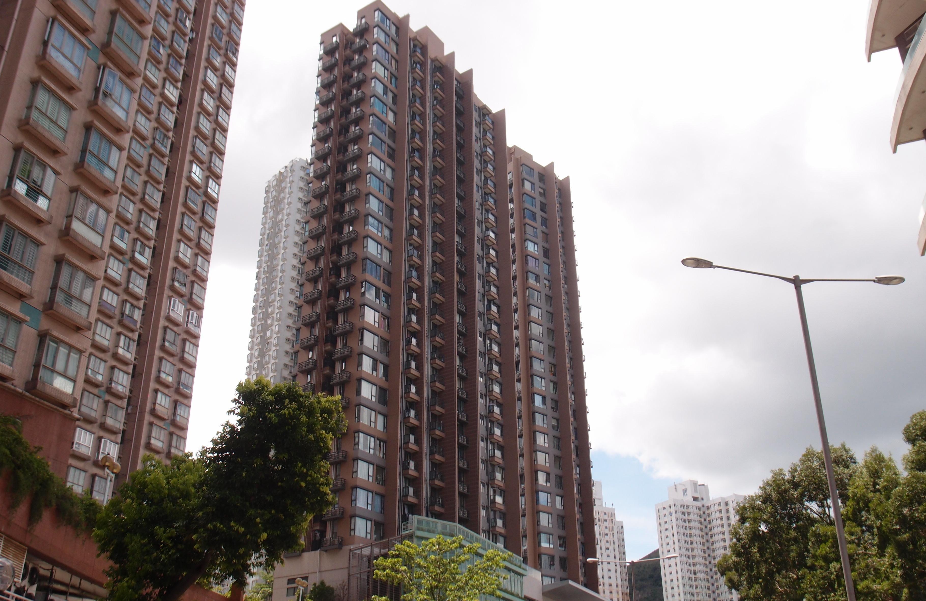 屯門豐連錄開放式戶蝕讓成交，上車客以318萬元接貨，原業主5年帳輸近一球。