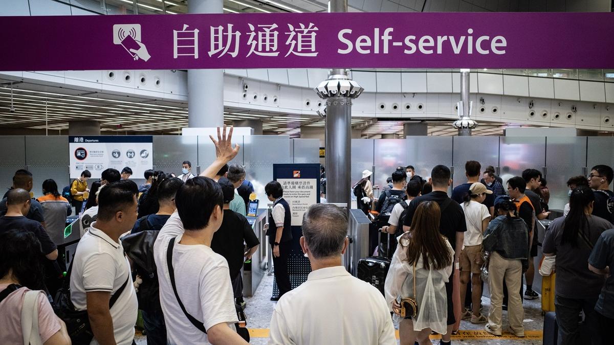 禤國全表示，復活節假期內地團客量錄得三倍增長。(中新社)