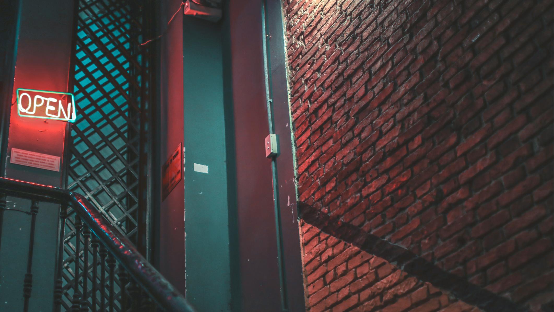 蒙探長手記配相