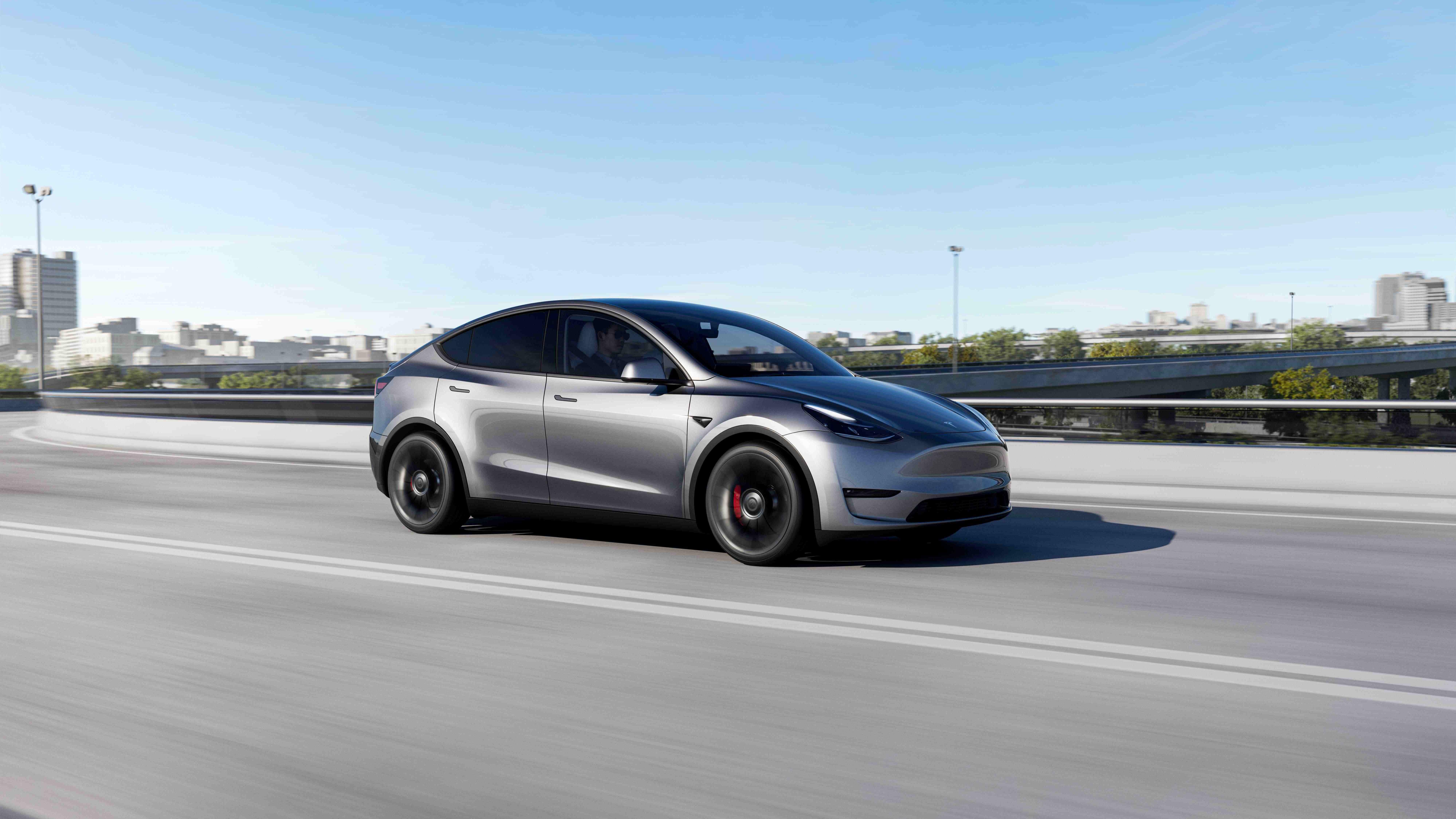 Tesla Model Y調整車價推新色　明公布Cybertruck展覽詳情