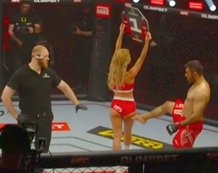 MMA｜伊朗選手踢舉牌女郎臀部還偷襲對手　遭觀眾追打兼終身停賽