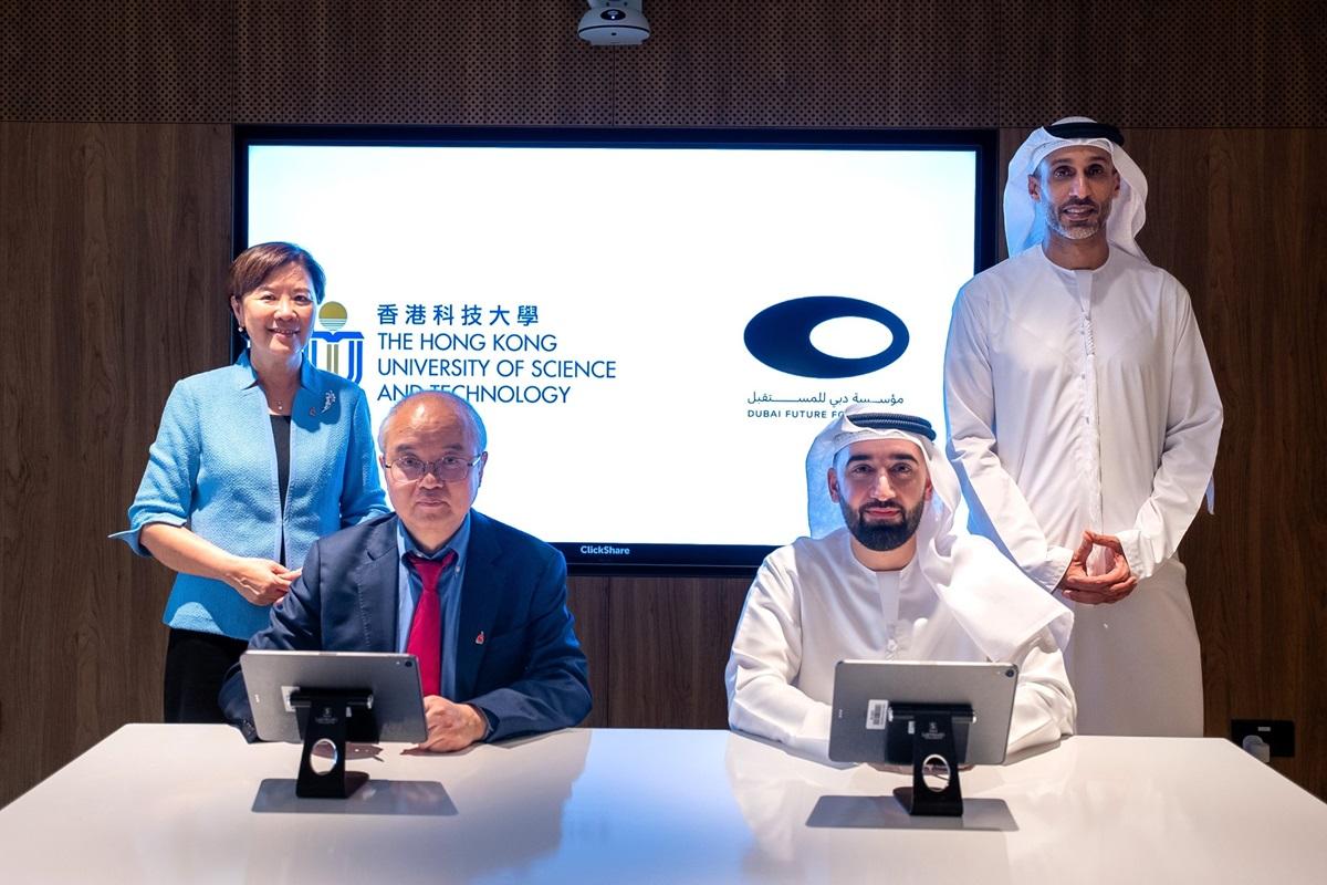 科大與杜拜未來基金會簽署合作協議，葉玉如(後左)形容到訪阿布扎比及杜拜一行成果豐碩。(科大圖片)