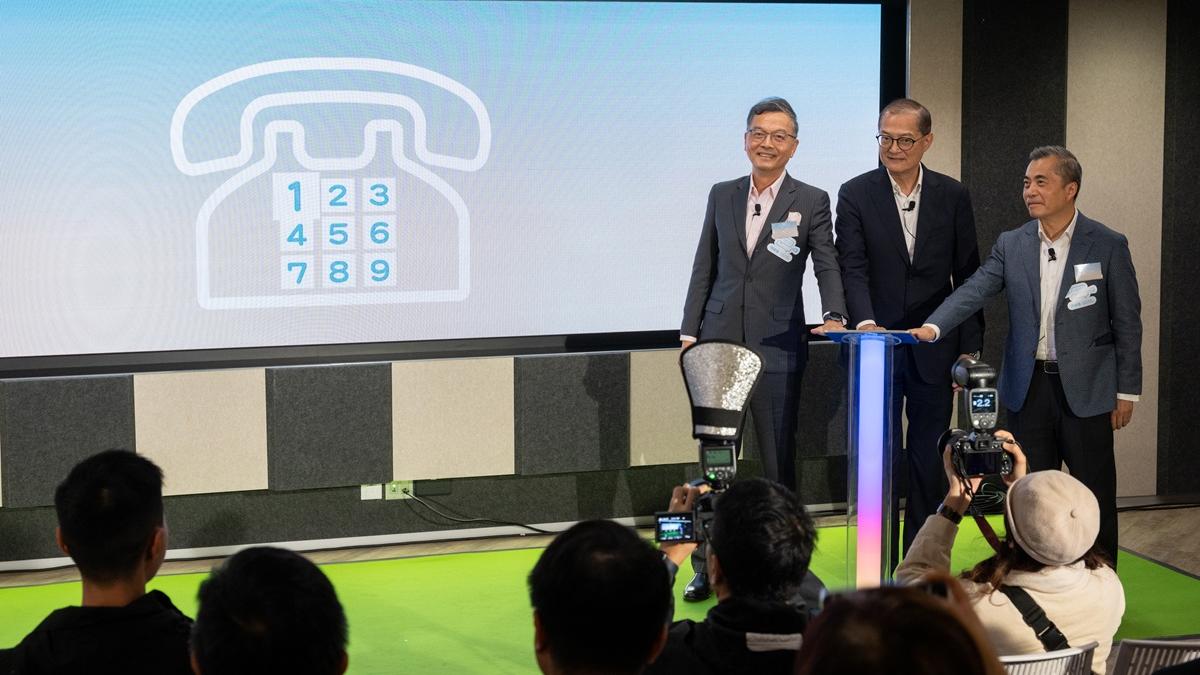 政府去年底推出精神健康支援熱線18111。(資料圖片／陳奕釗攝)