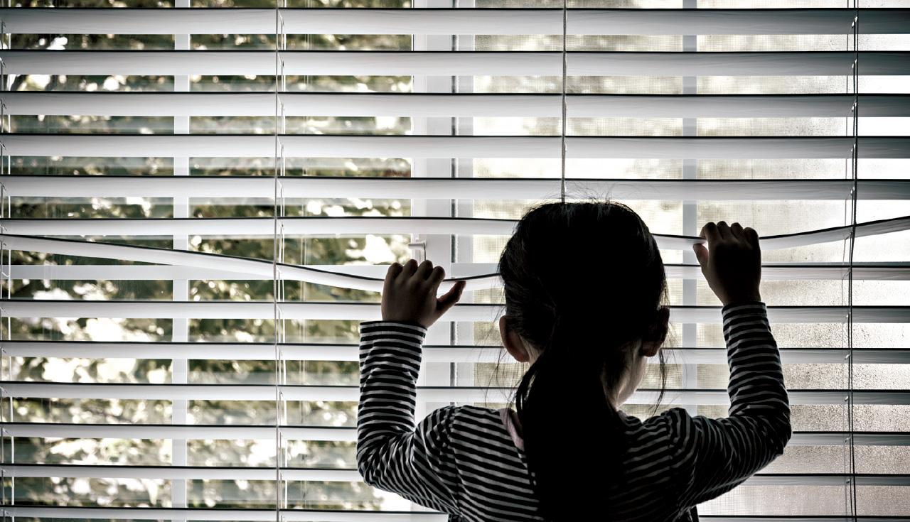 助專業人員識別虐兒個案 政府草擬強制舉報者指南