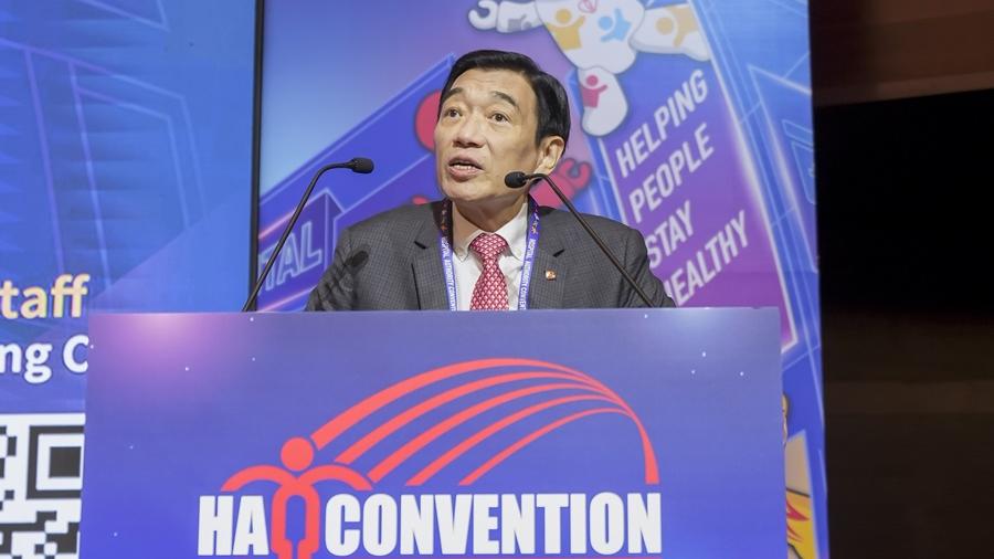 醫管局主席范鴻齡