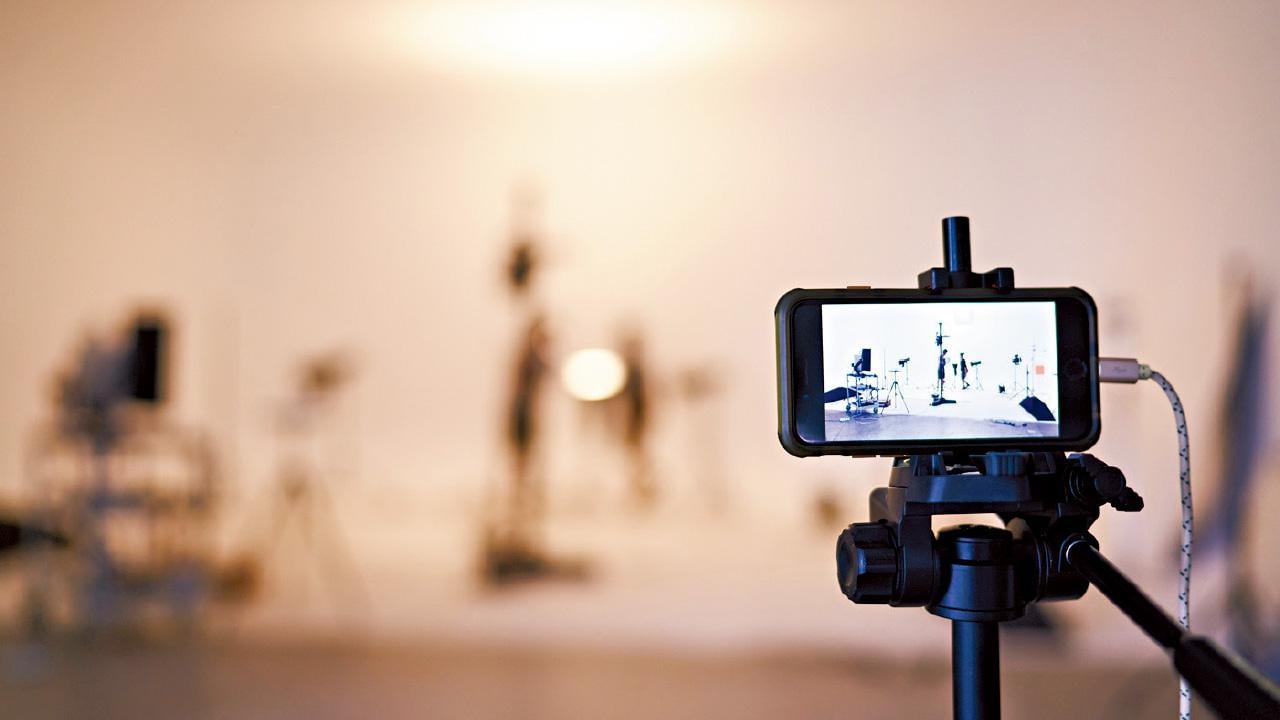 向低俗網紅say no