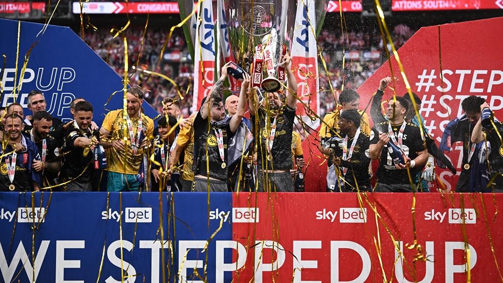 修咸頓在英冠附加賽決賽擊敗列斯聯，來季重返英超。(路透社)