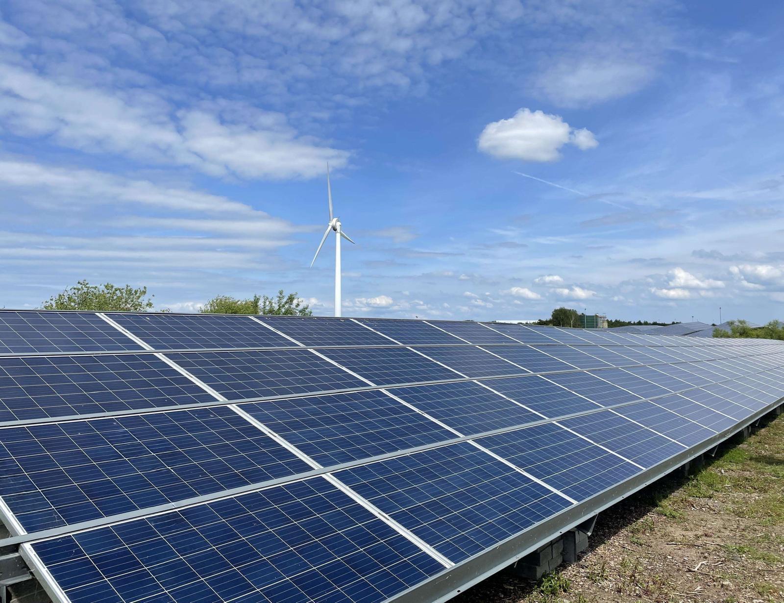 長建購英再生能源資產 項目價值近9億