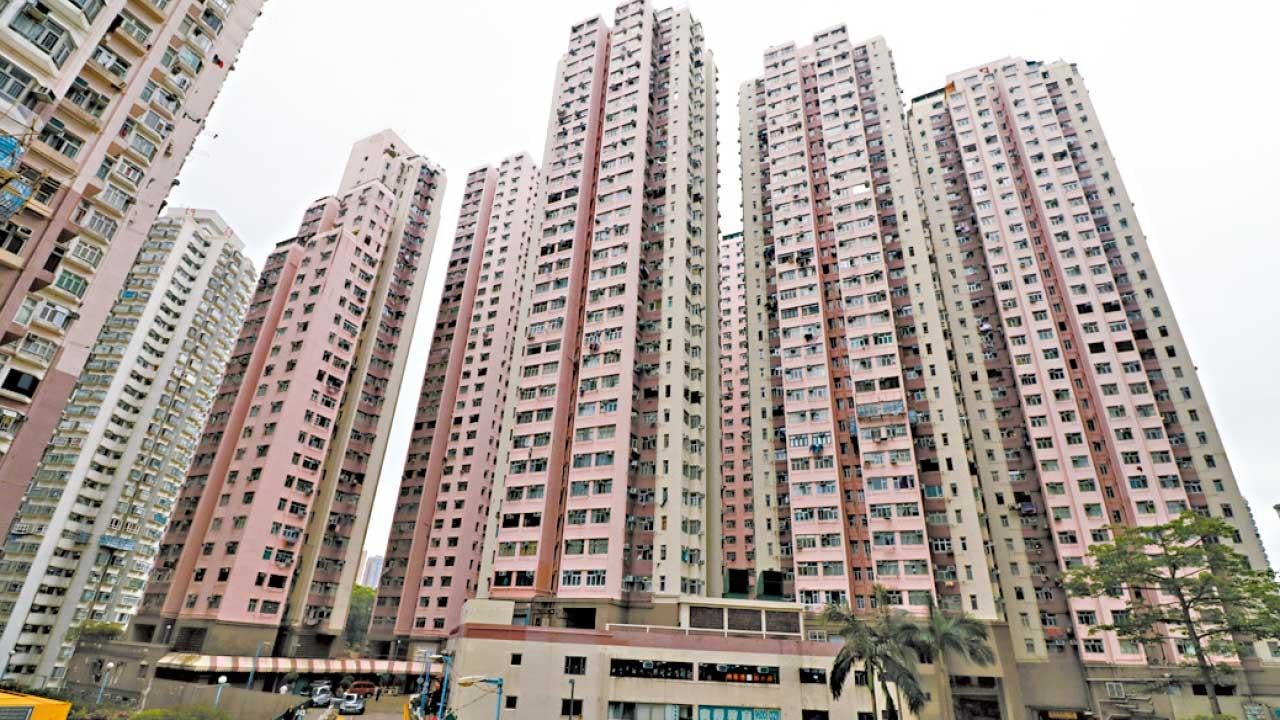 二手紛跌穿心理關口 荃灣中心再失守3球