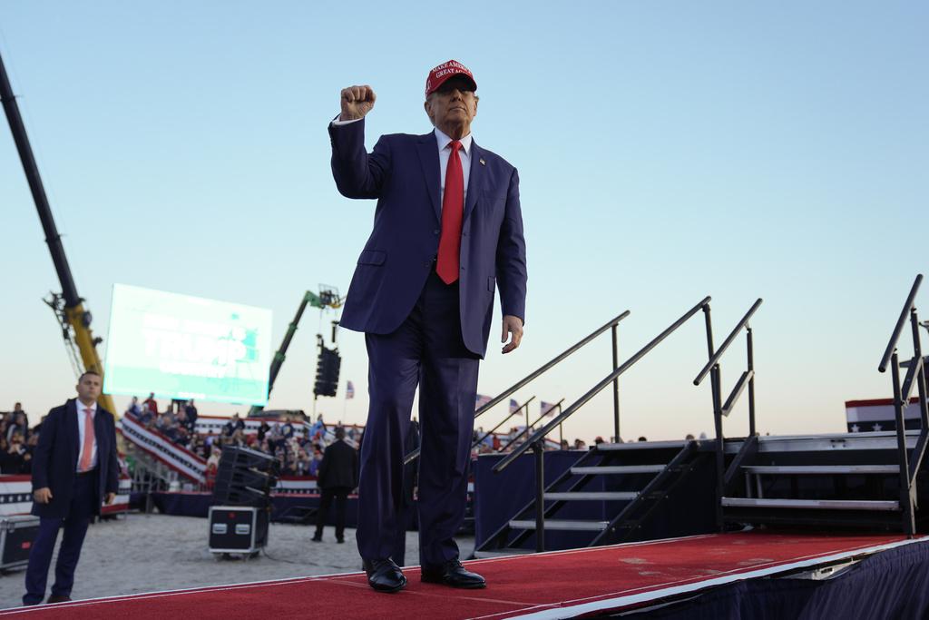 特朗普周六在新澤西州Wildwood海灘旁的遊樂場舉行造勢大會。(美聯社)