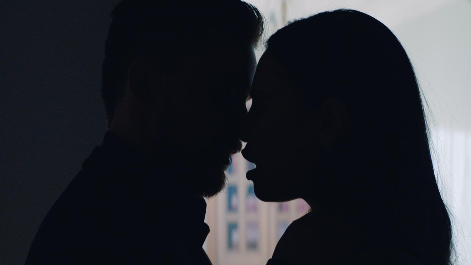 情色電影《調教你女友》大玩情虐7天 被封俄羅斯版《格雷的五十道色戒》