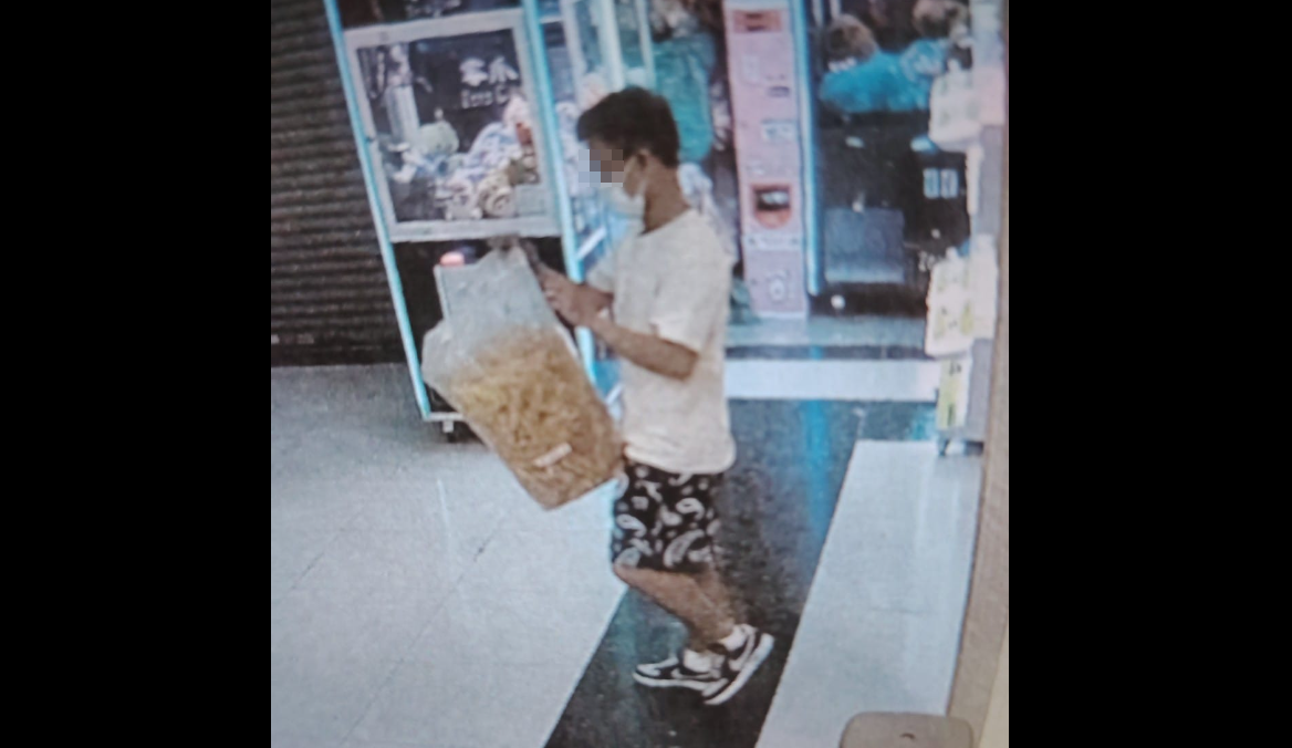 藥材鋪店主昨日（20日）在社交平台Facebook群組「大埔人大埔谷」發布一張天眼影片截圖