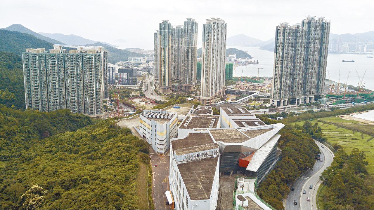 復星國際等持有的西頁清水灣前邵氏片場項目，落實以21.8億元補地價，料將興建逾700伙住宅單位。(資料圖片)