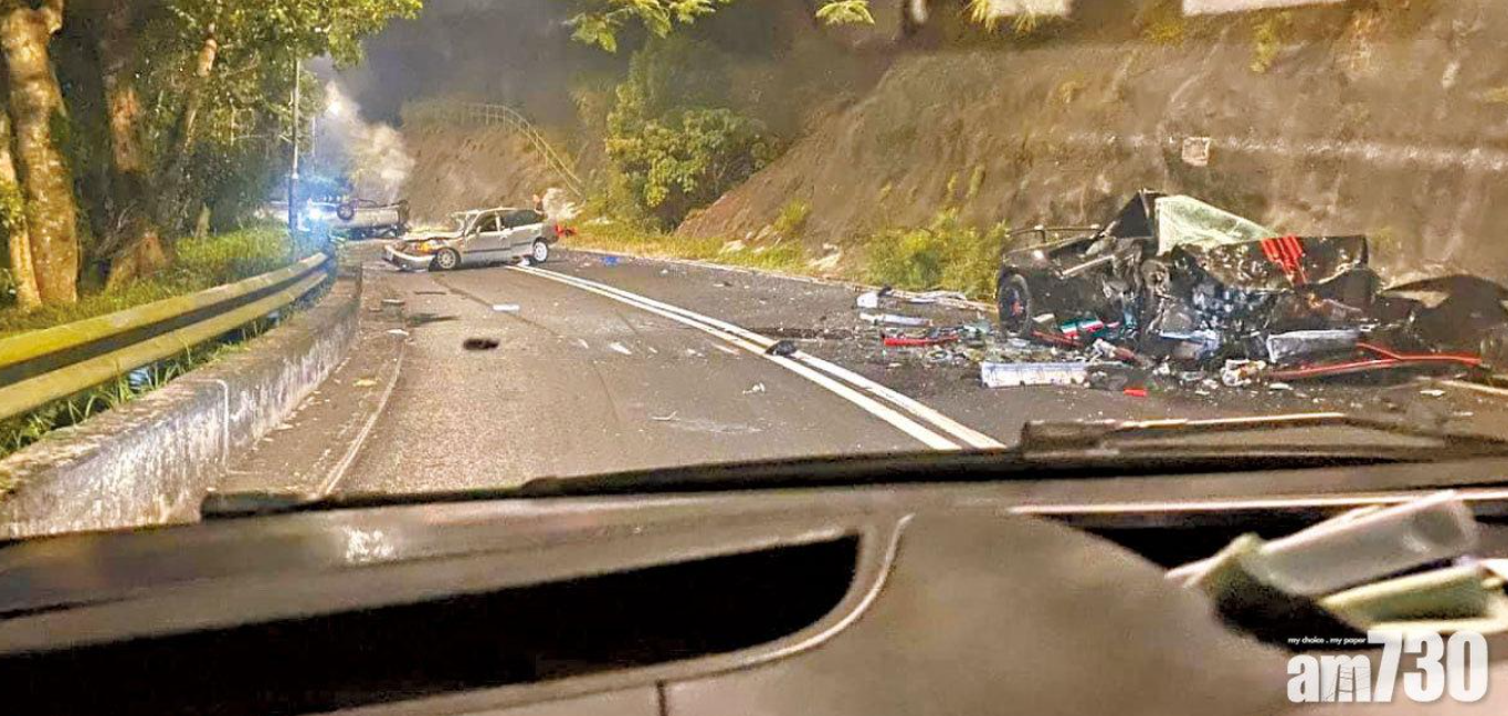 有私家車損毀嚴重，猶如廢鐵。(資料圖片)