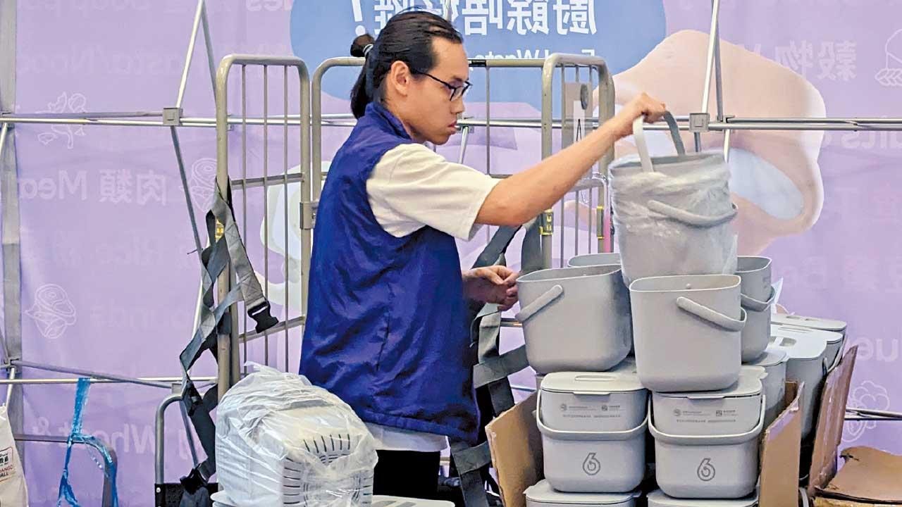 垃圾徵費配套追落後 免費家居廚餘桶一桶難求 環保署：已派逾10萬個