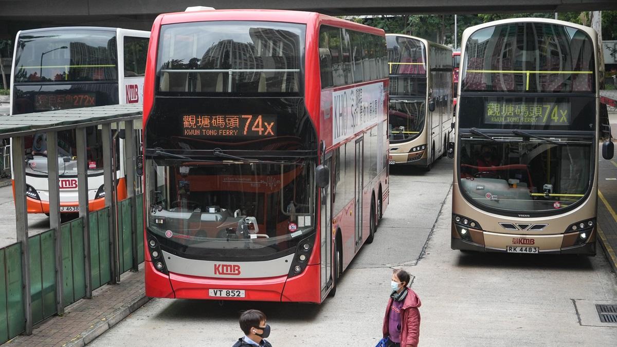 九巴74X線在政府上年度首11個月接獲87宗投訴。(資料圖片)
