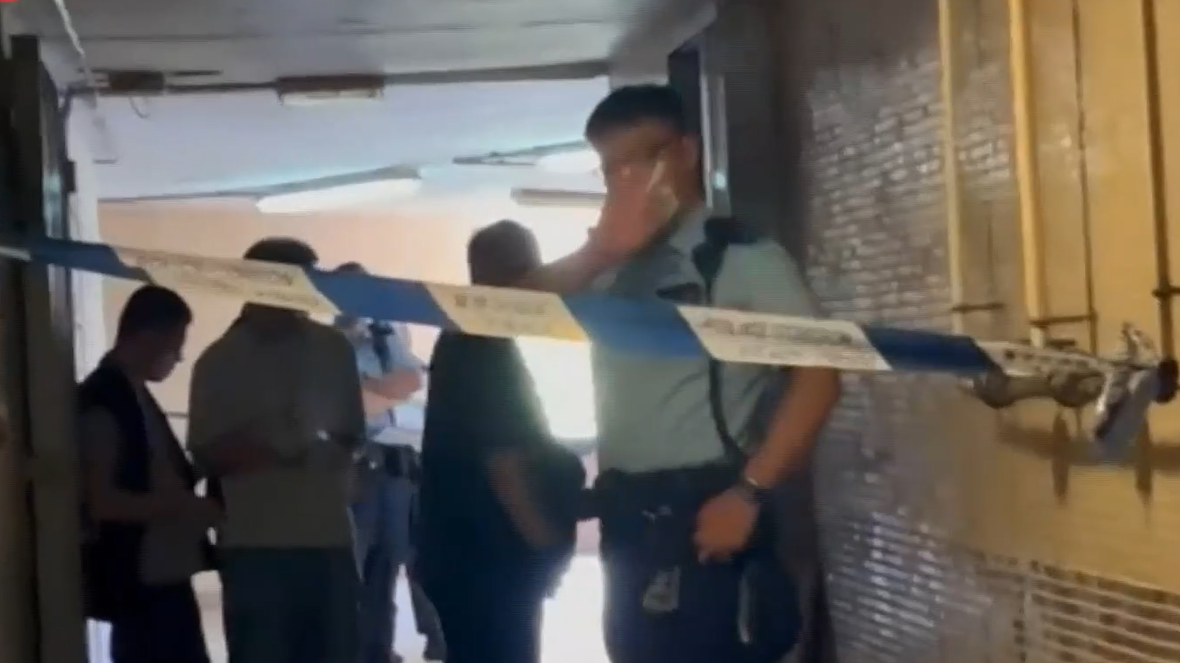 屯門山景邨涉迷暈妻女4人燒炭