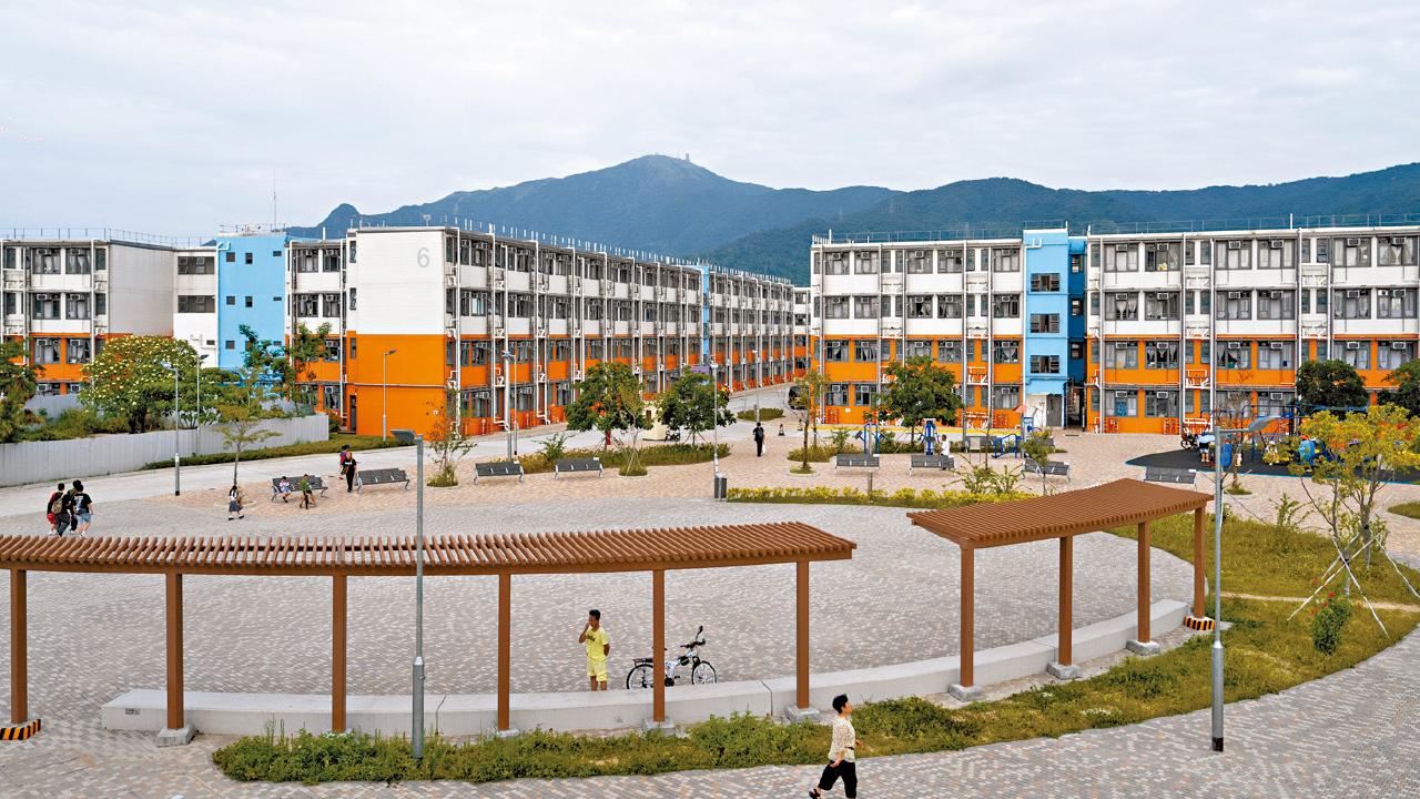 NGO自負盈虧改政府主導 簡約公屋「接力」過渡房屋