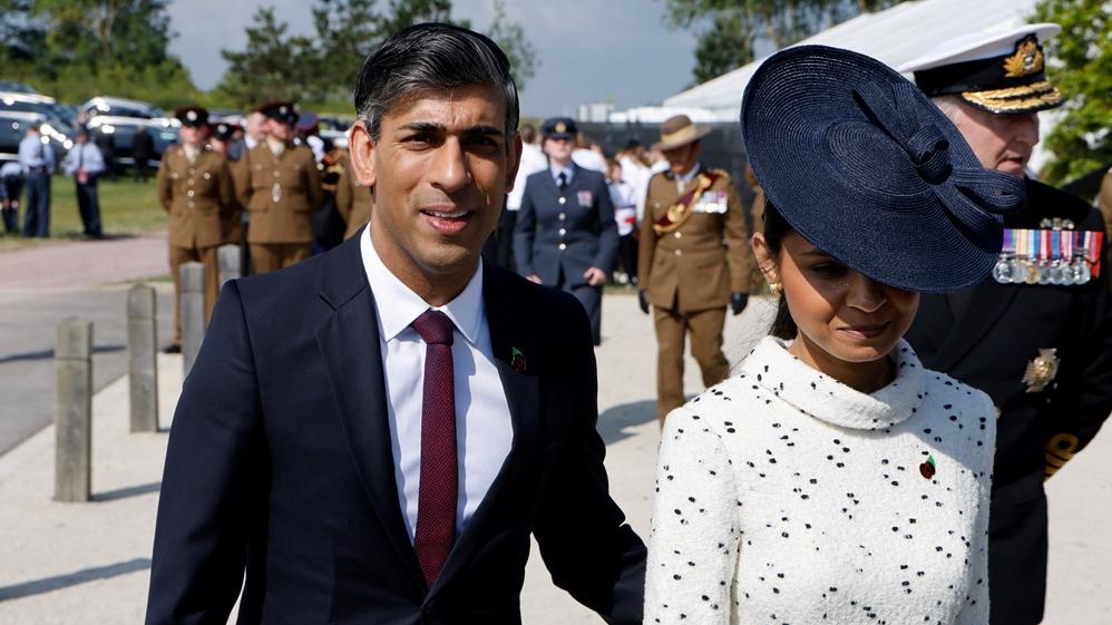 辛偉誠僅出席英國的諾曼第登陸日紀念活動惹批評。(路透社)