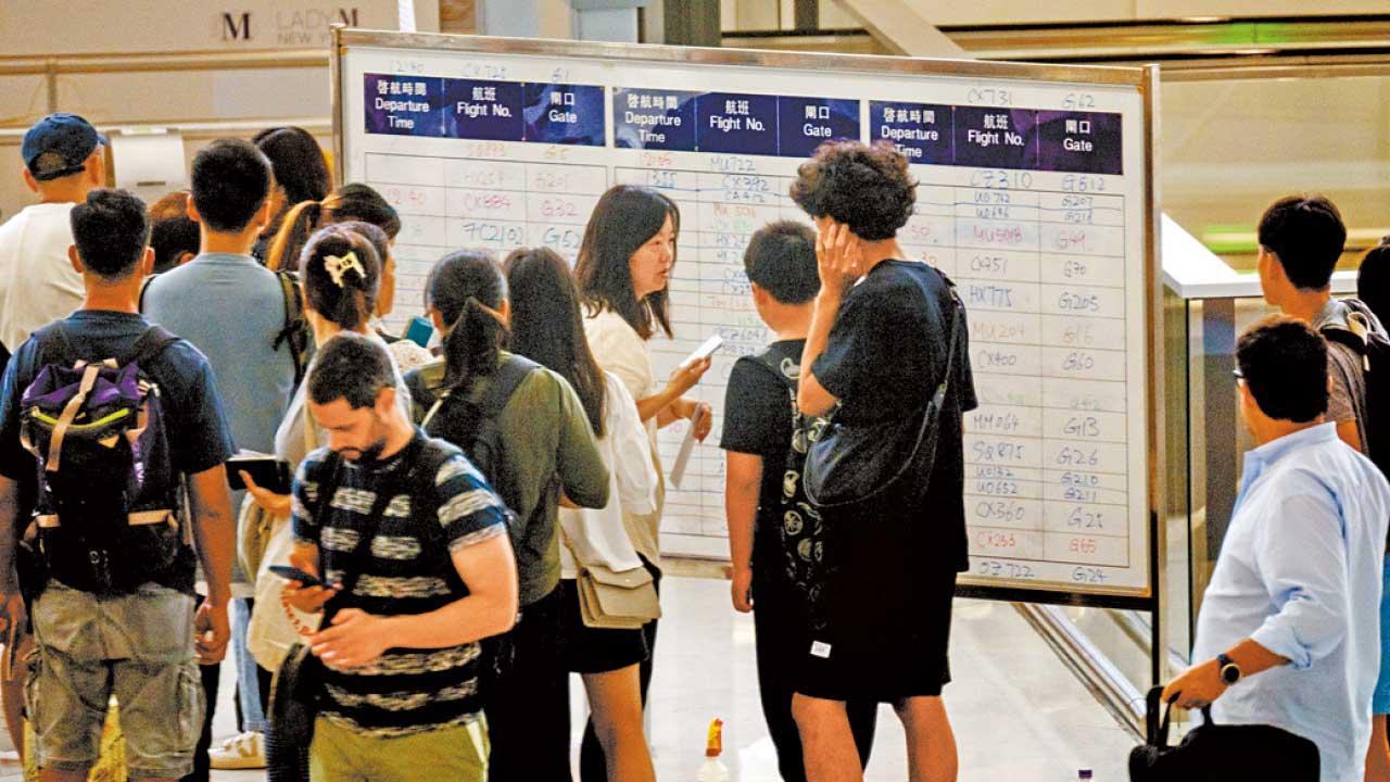 陳仲尼：後備系統未能立刻運作  機場電腦系統回復正常