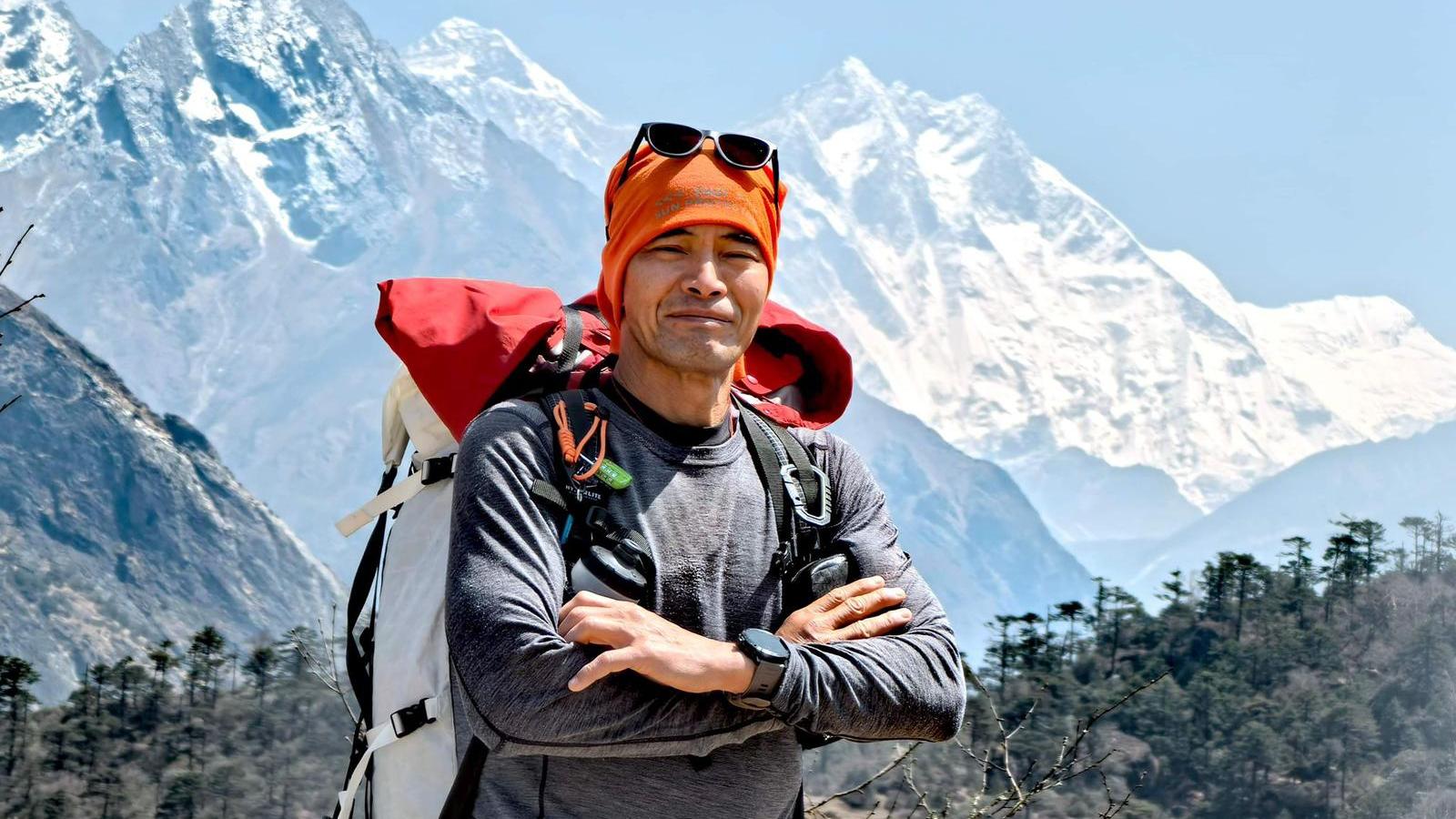 陳國健今年5月成功登頂。(「香港警察」FB)