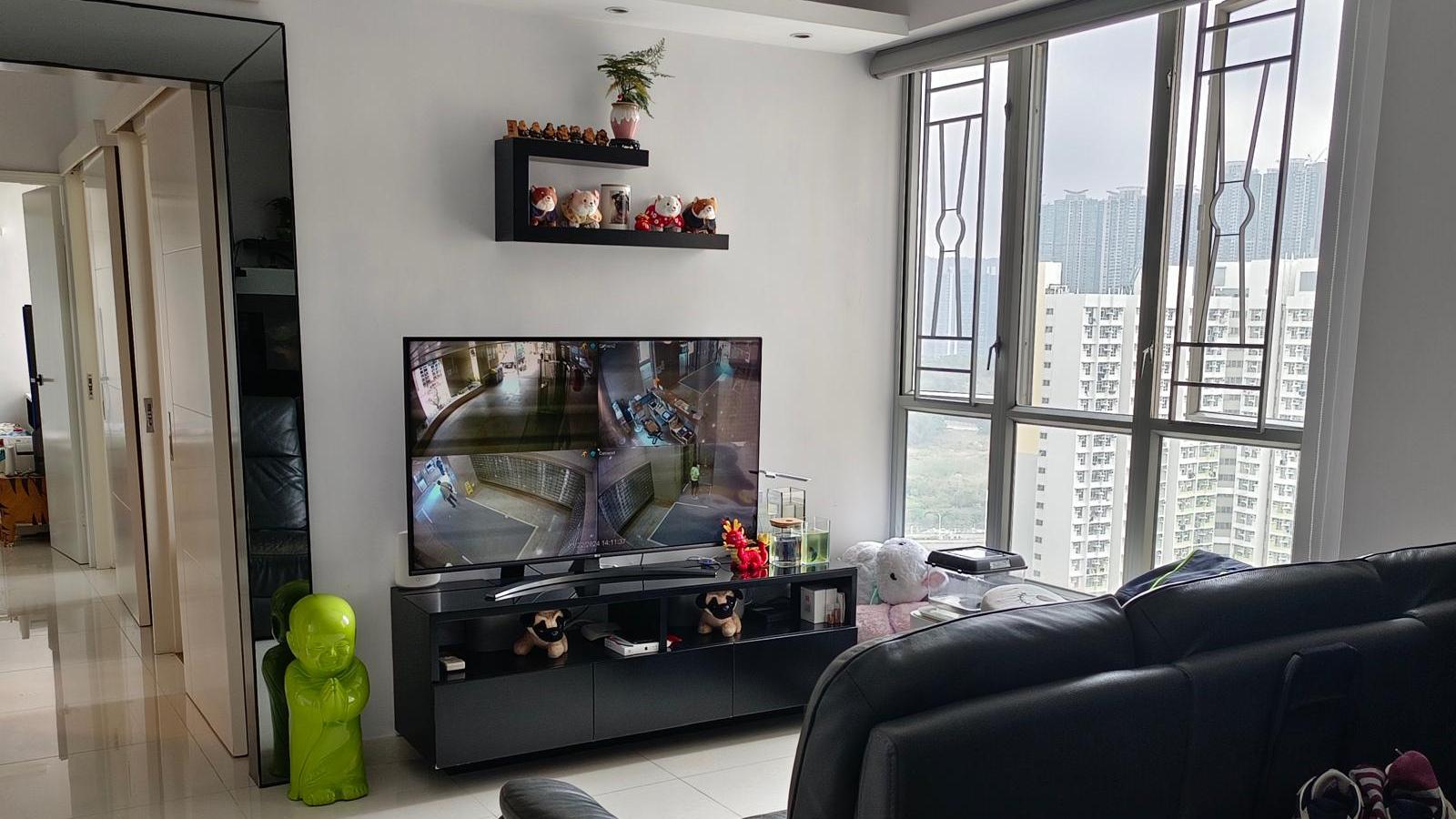 單位層數高，室內光線充足。(代理提供)