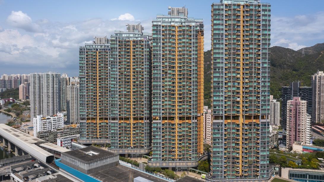 居屋客升級換私樓 擲近742萬買鐵路屋苑兩房 上手6年蝕住走｜二手樓成交